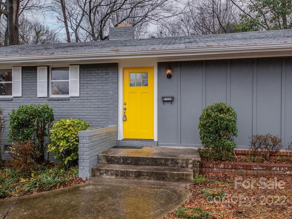 4642 Murrayhill Road Charlotte, NC 28209 - Photo 2 of 17 Gallery Image 2