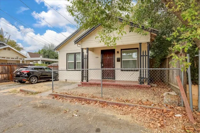 $515,000 | 1220 H Street, Marysville, CA 95901