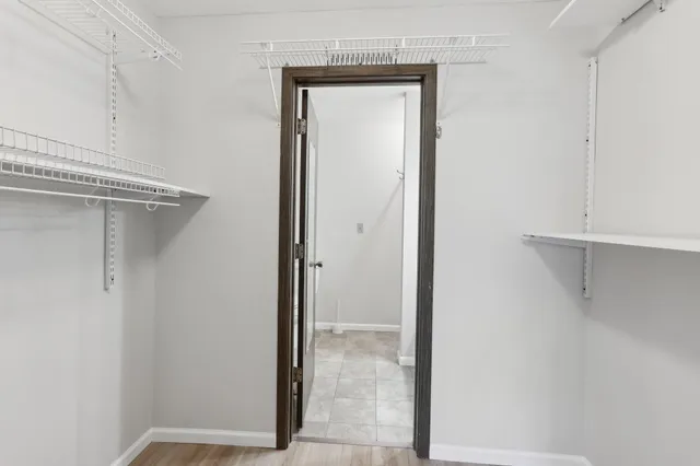 $185,000 | 450 Ford Road, Unit 111, St. Louis Park, MN 55426