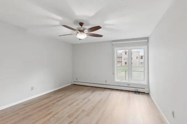 $185,000 | 450 Ford Road, Unit 111, St. Louis Park, MN 55426