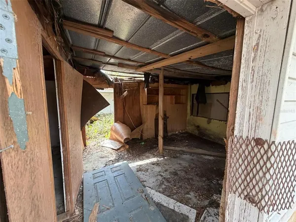 $70,000 | 980 North Conant Avenue, Crystal River, FL 34429