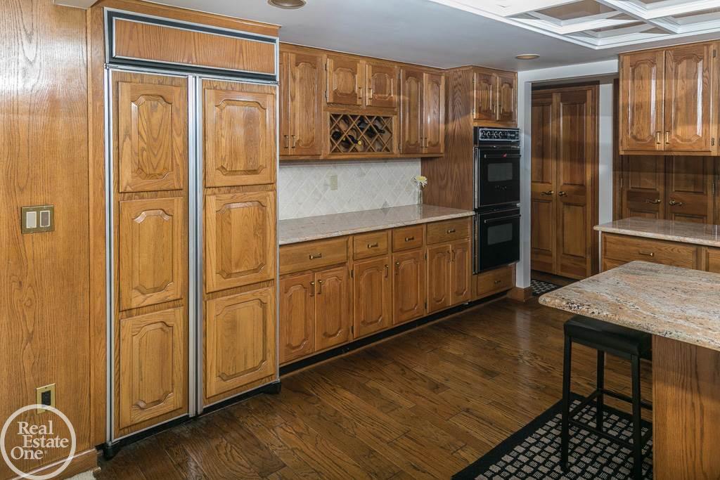 32411 Sutton Road New Baltimore, MI 48047 - Photo 20 of 42
