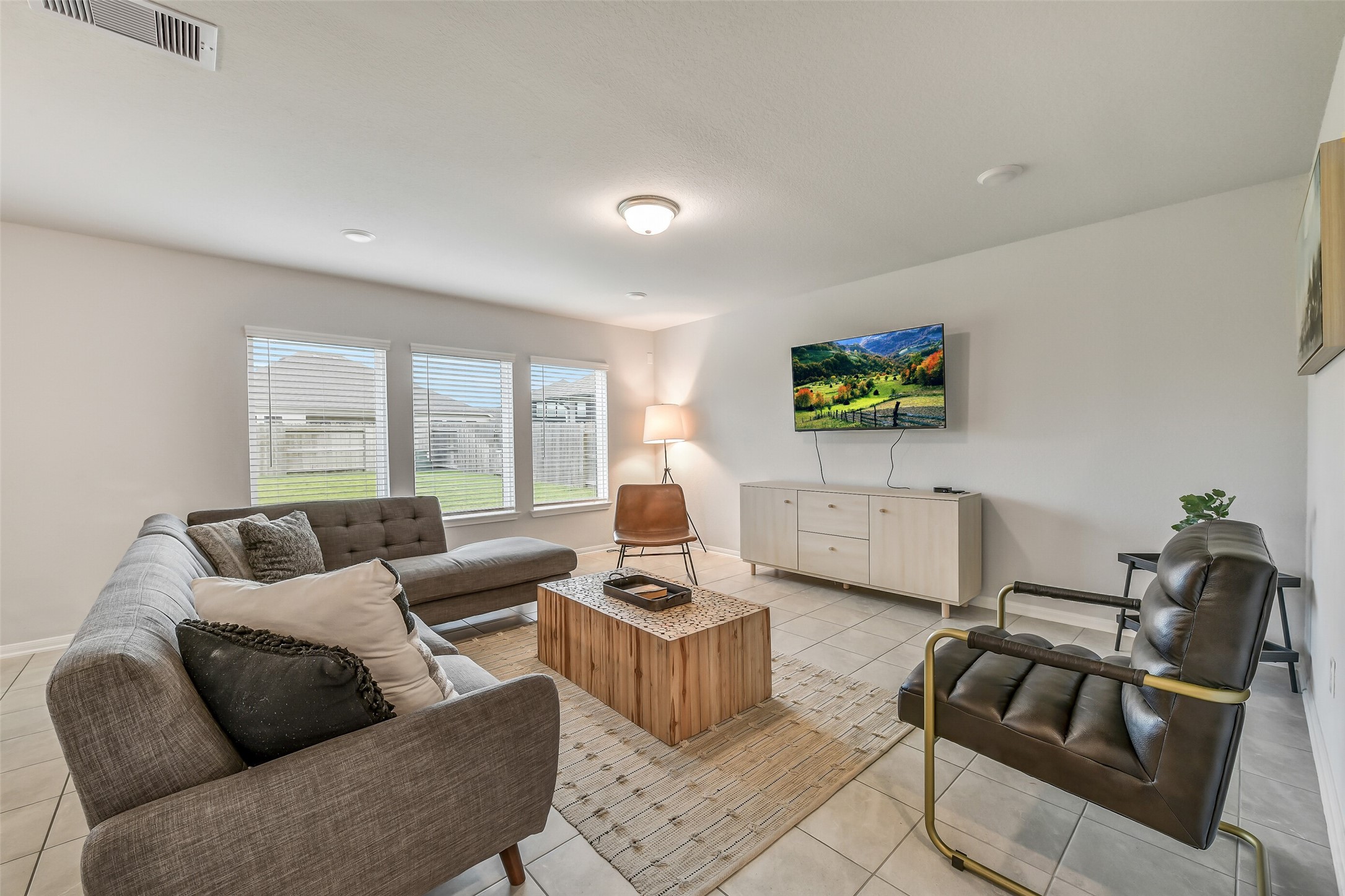 1802 Tioga Vw Drive Rosharon, TX 77583 - Photo 5 of 30 Gallery Image 5