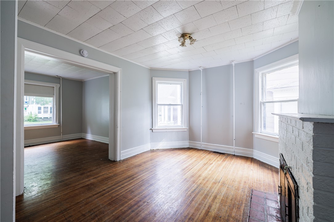 208 Kenwood Avenue Rochester, NY 14611 - Photo 9 of 23