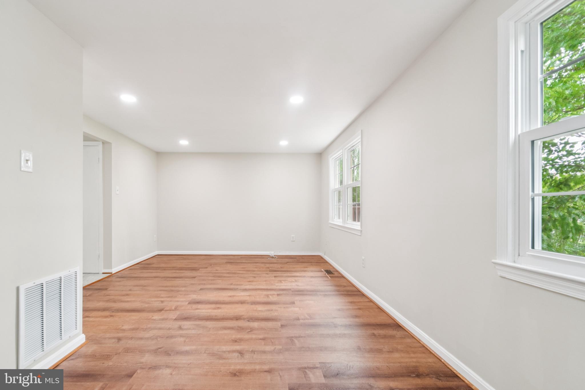 122 Sharpstead Lane Gaithersburg, MD 20878 - Photo 14 of 49