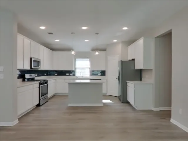 $2,049 | 6902 Scarlet Sagebrush Street, Cypress, TX 77433