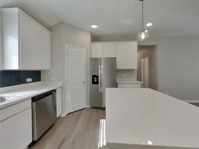 $2,049 | 6902 Scarlet Sagebrush Street, Cypress, TX 77433