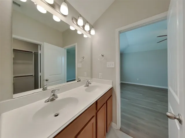 $2,049 | 6902 Scarlet Sagebrush Street, Cypress, TX 77433