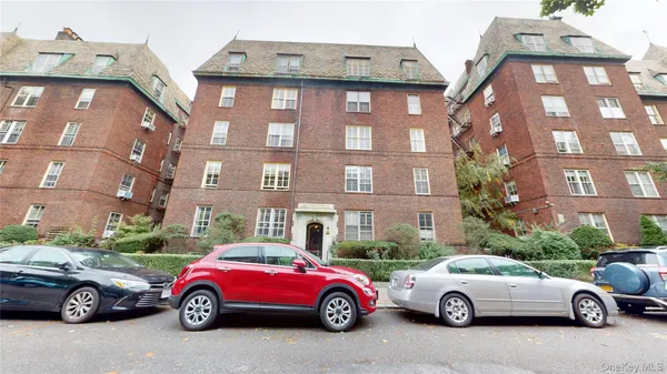 $1,100,000 | 34-37 80th Street, Unit 32 | Jackson Heights