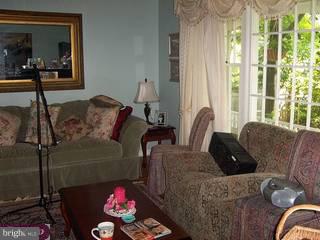 212 Maple Avenue Wyncote, PA 19095 - Photo 2 of 6