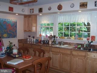 212 Maple Avenue Wyncote, PA 19095 - Photo 4 of 6