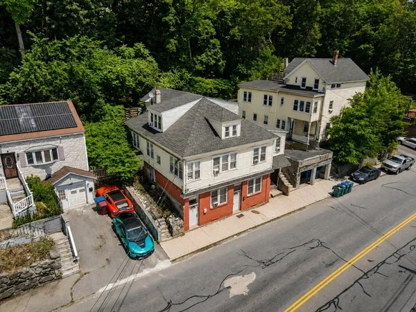 $899,900 | 308 Rogers Street, Lowell, MA 01852