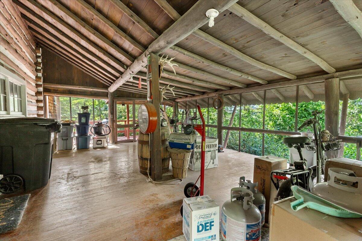 4549 Robinson Tract Road Pulaski, VA 24301 - Photo 66 of 73 67-IMG_4316