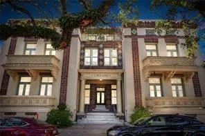 $259,000 | 8000 St Charles Avenue, Unit C, New Orleans, LA 70118