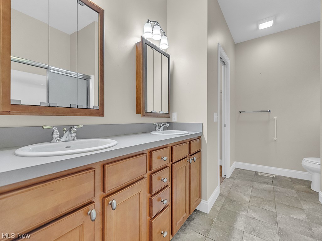 8744 Wild Flower Way Mentor, OH 44060 - Photo 11 of 31