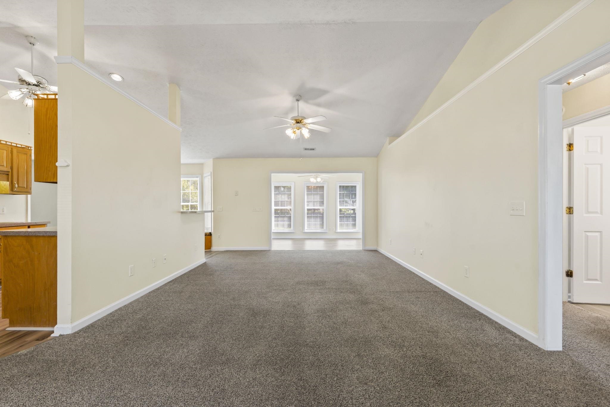 1372 Gailard Drive Conway, SC 29526 - Photo 5 of 43