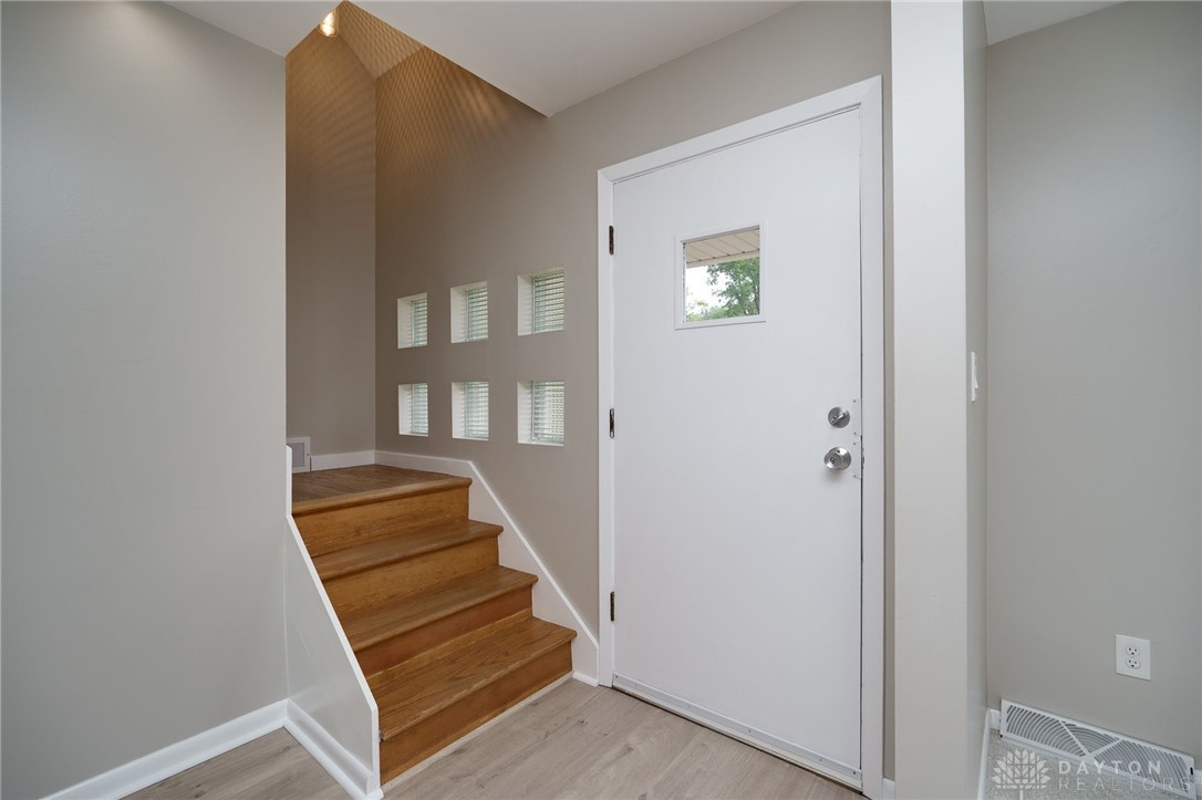 3204 Sheldon Road Middletown, OH 45042 - Photo 5 of 45 Gallery Image 5