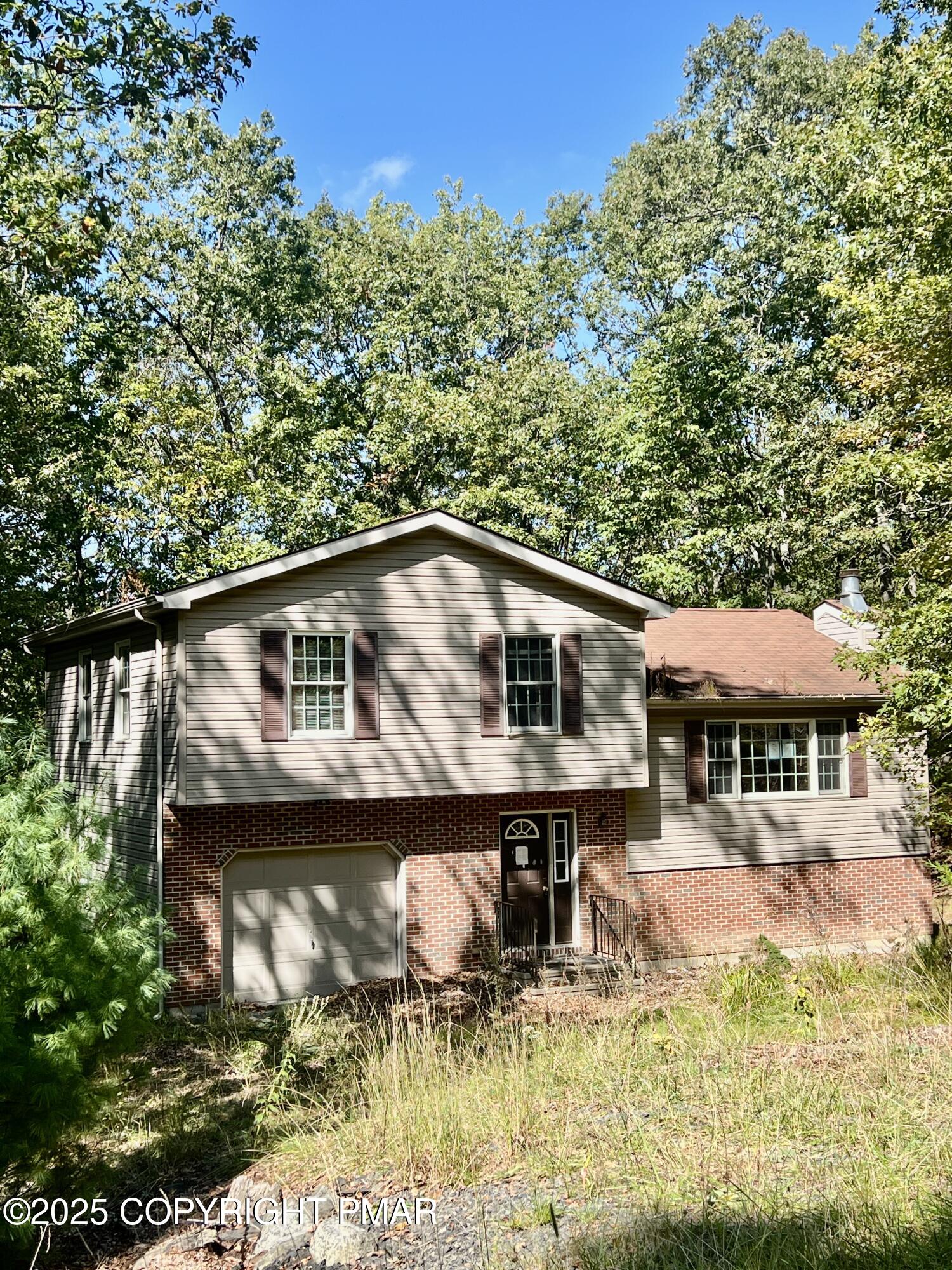 2210 Exeter Court Bushkill, PA 18324 - Photo 1 of 17 IMG_8735