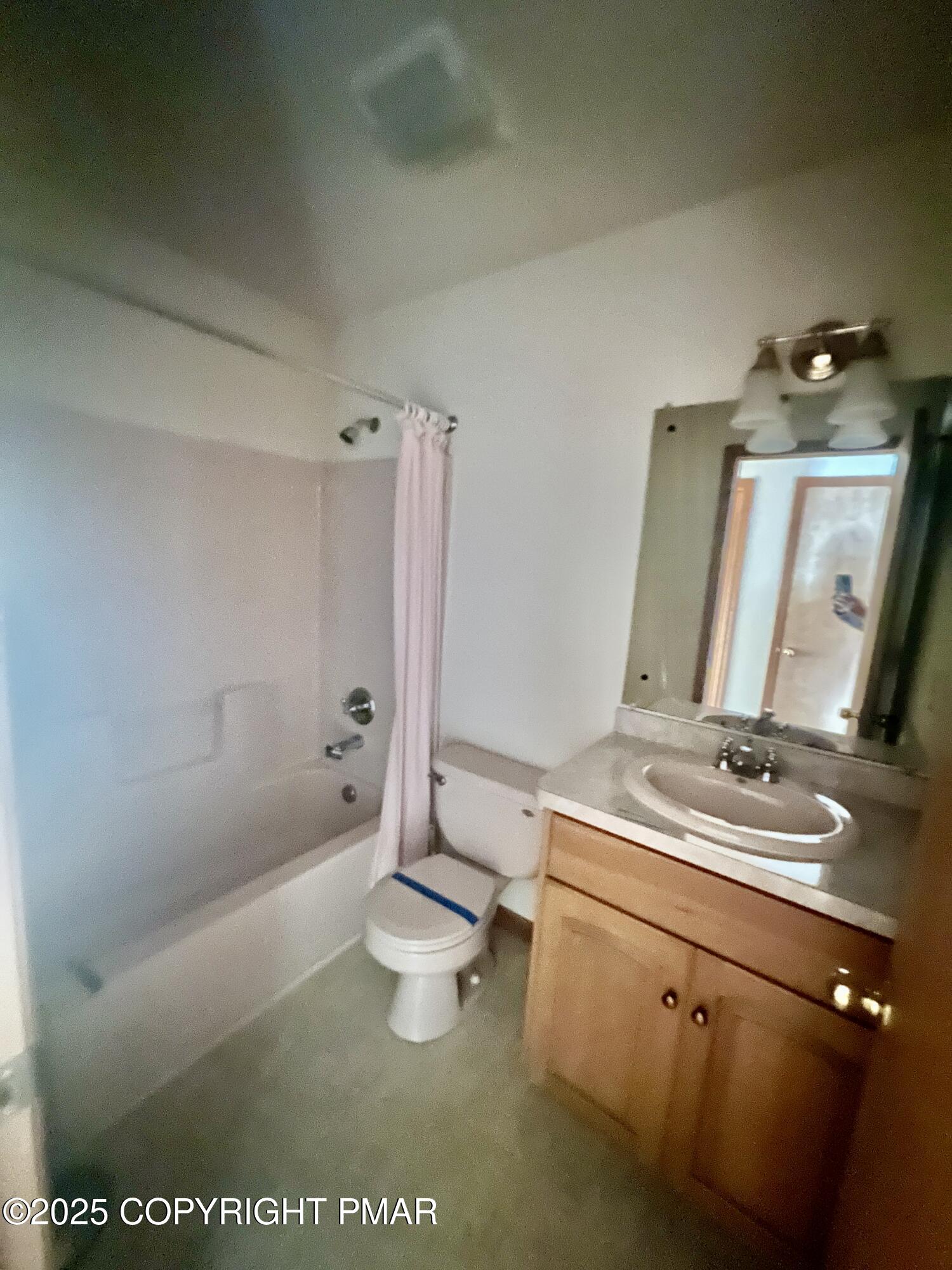 2210 Exeter Court Bushkill, PA 18324 - Photo 13 of 17 IMG_8746