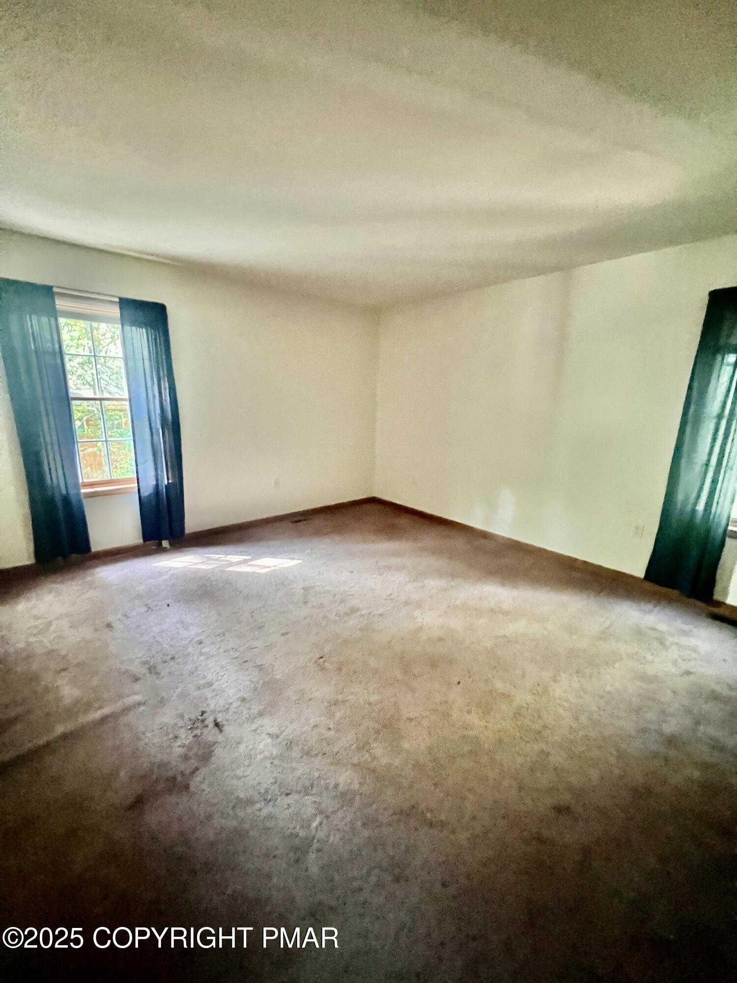 2210 Exeter Court Bushkill, PA 18324 - Photo 15 of 17 IMG_8748