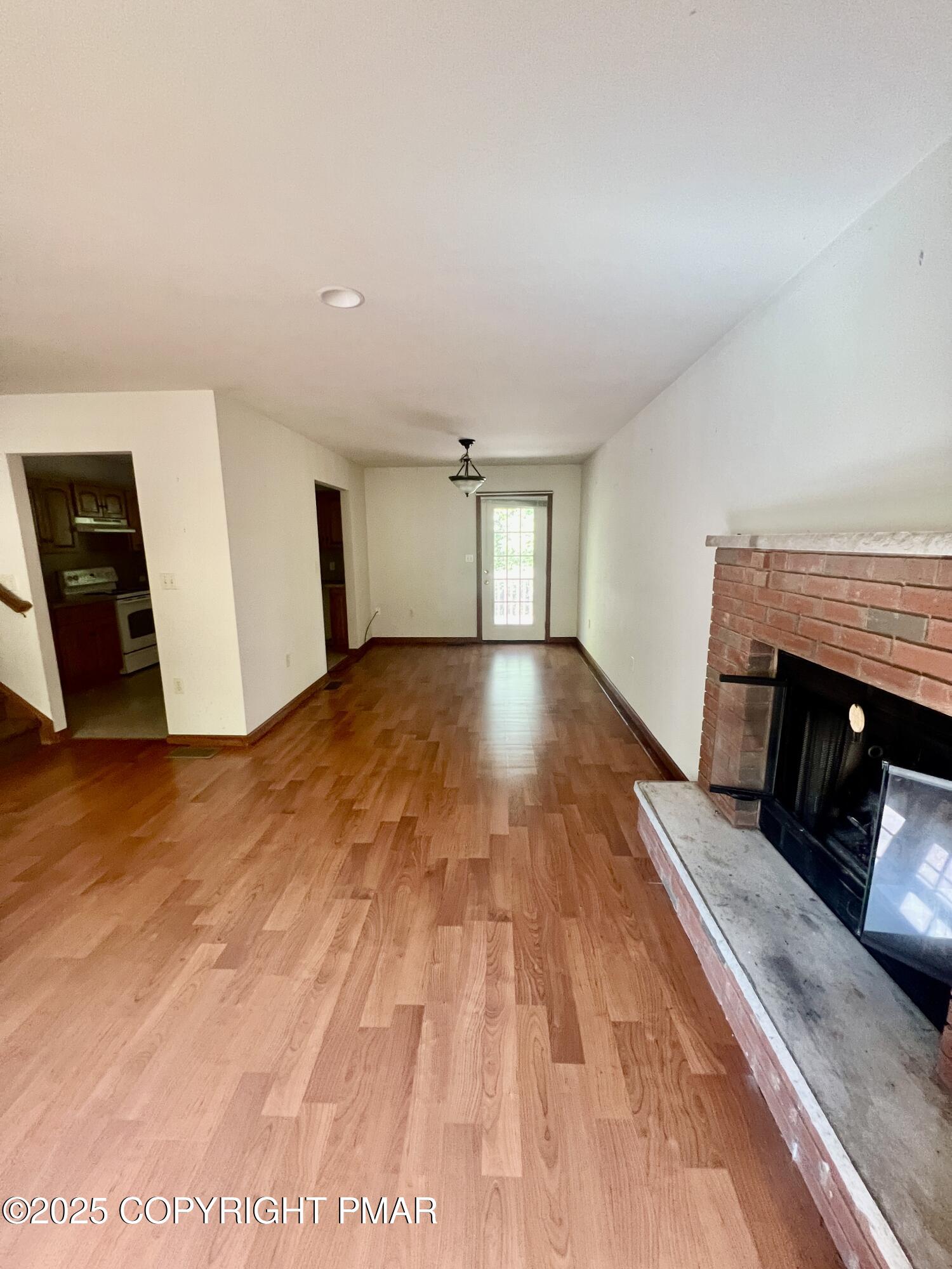 2210 Exeter Court Bushkill, PA 18324 - Photo 10 of 17 IMG_8743