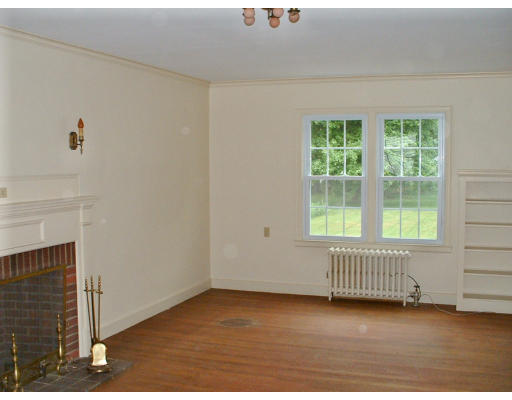 17 Job Cushing Road Shrewsbury, MA 01545 - Photo 6 of 19 Gallery Image 6