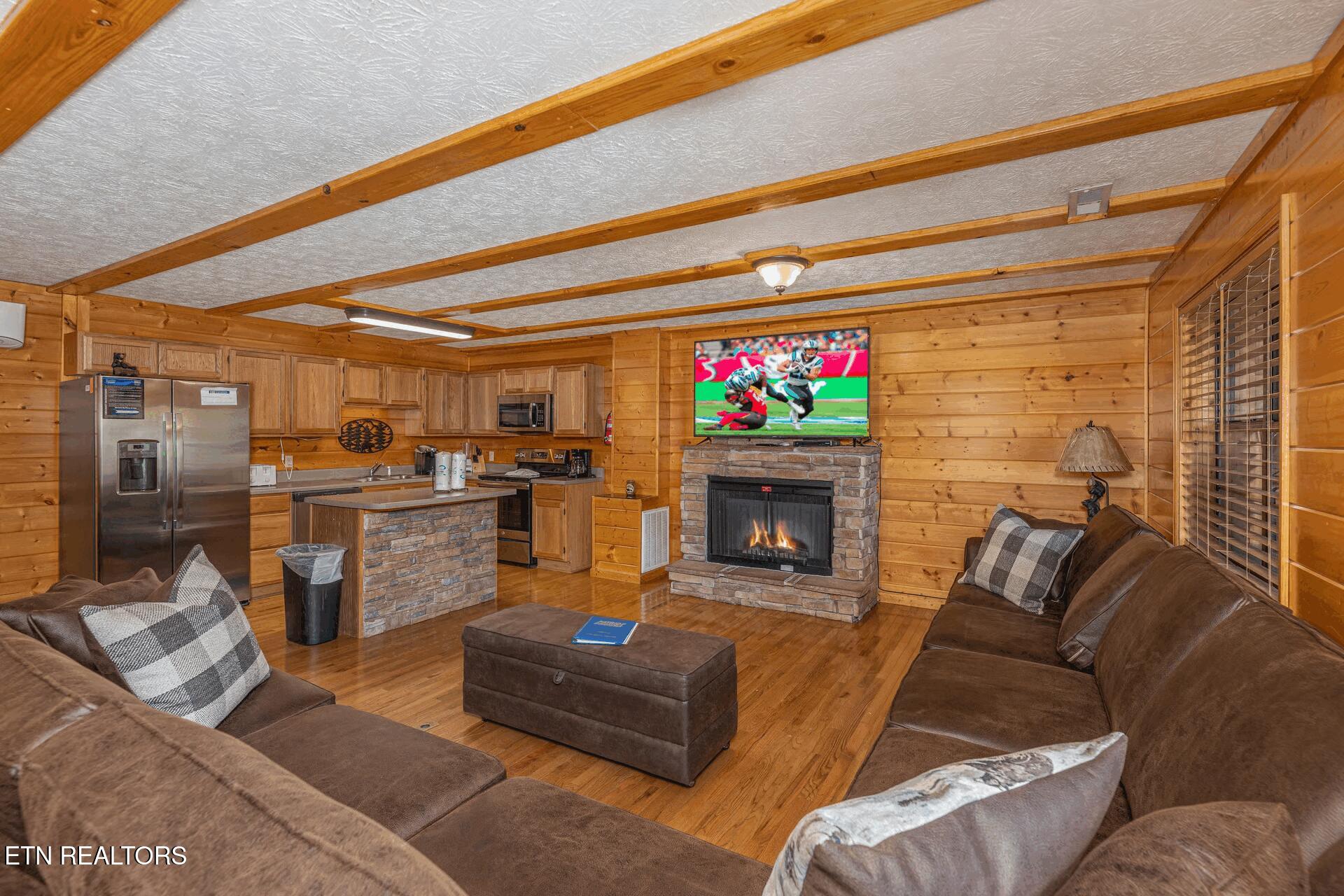 1504 Bears Den Way Sevierville, TN 37862 - Photo 10 of 38 width=1920