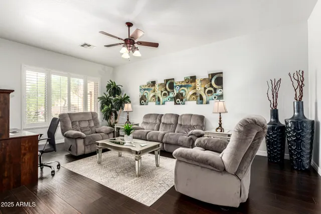 $799,850 | 2332 West Andrea Drive, Phoenix, AZ 85085