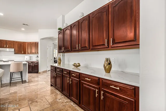 $799,850 | 2332 West Andrea Drive, Phoenix, AZ 85085