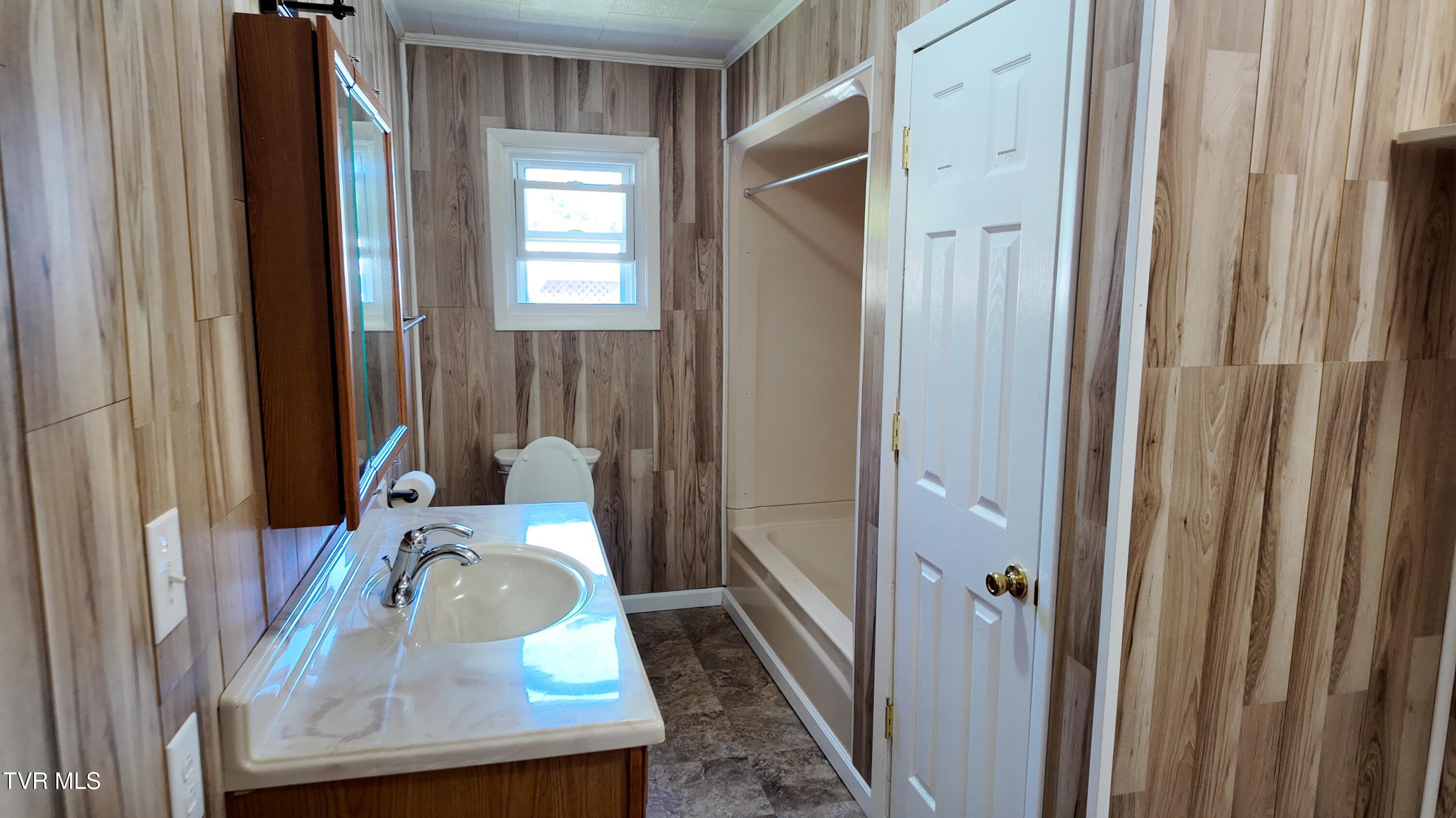 134 Parsley Street Erwin, TN 37650 - Photo 27 of 53 dji_mimo_20250828_125834_20250828125834_