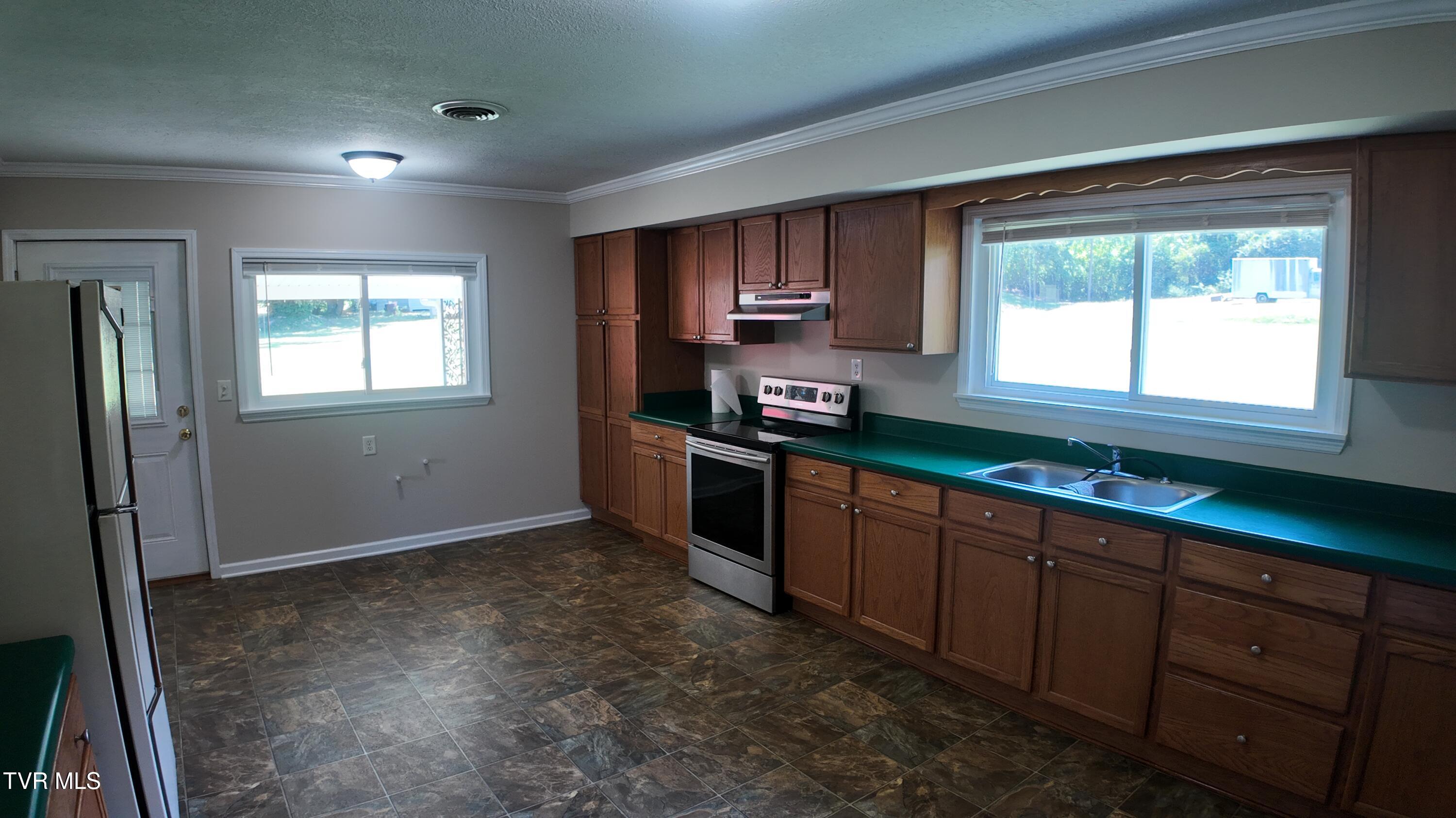 134 Parsley Street Erwin, TN 37650 - Photo 39 of 53 dji_mimo_20250828_131322_20250828131322_