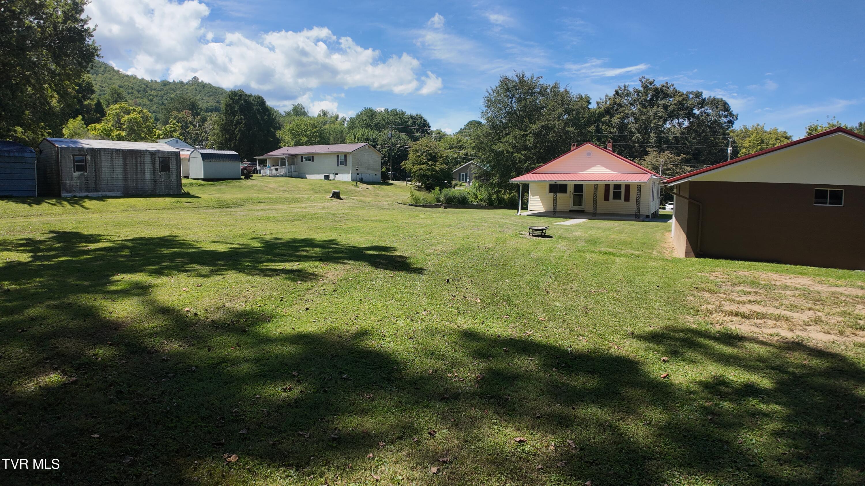 134 Parsley Street Erwin, TN 37650 - Photo 10 of 53 dji_mimo_20250828_130448_20250828130448_