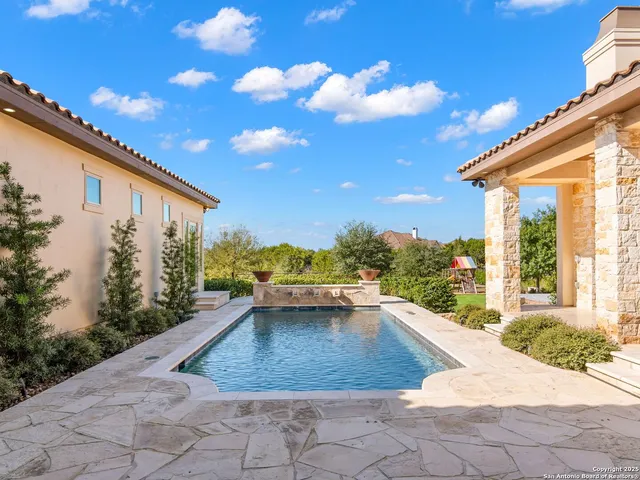 $2,650,000 | 211 Wellesley Landing, Shavano Park, TX 78231