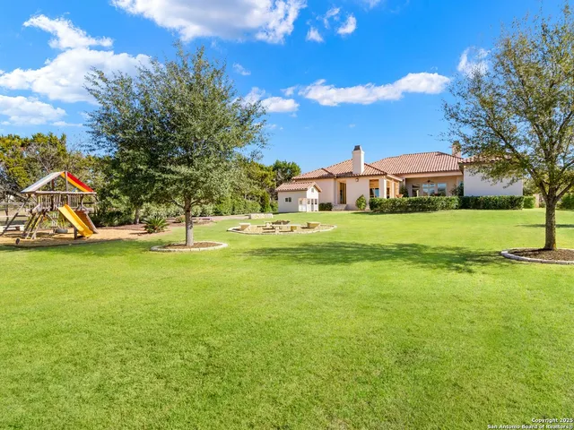 $2,650,000 | 211 Wellesley Landing, Shavano Park, TX 78231