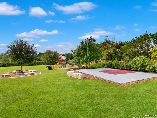 $2,650,000 | 211 Wellesley Landing, Shavano Park, TX 78231