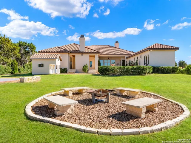 $2,650,000 | 211 Wellesley Landing, Shavano Park, TX 78231