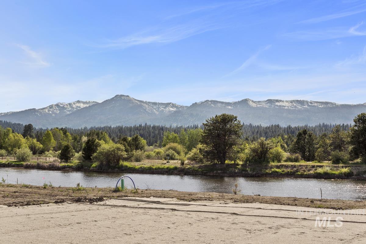 L16-b1 L16-b1 River Cascade, ID 83611 - Photo 5 of 9
