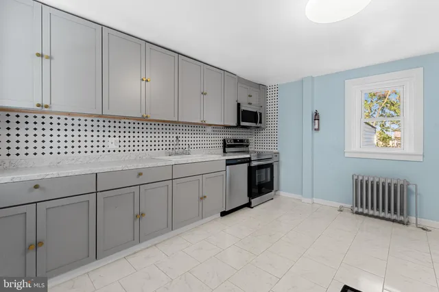 $409,900 | 635 Elroy Road, Souderton, PA 18964