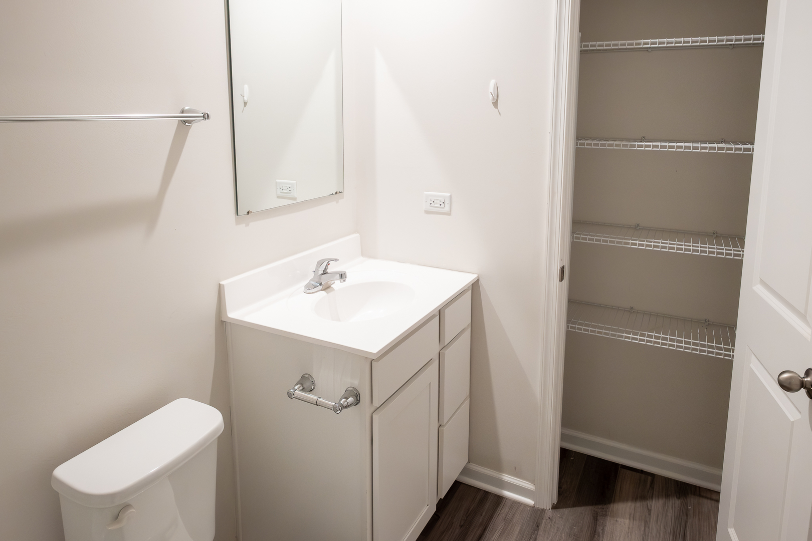 304 Bradford Road Joliet, IL 60433 - Photo 13 of 38