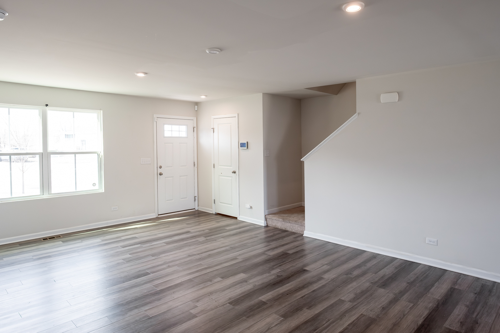 304 Bradford Road Joliet, IL 60433 - Photo 6 of 38