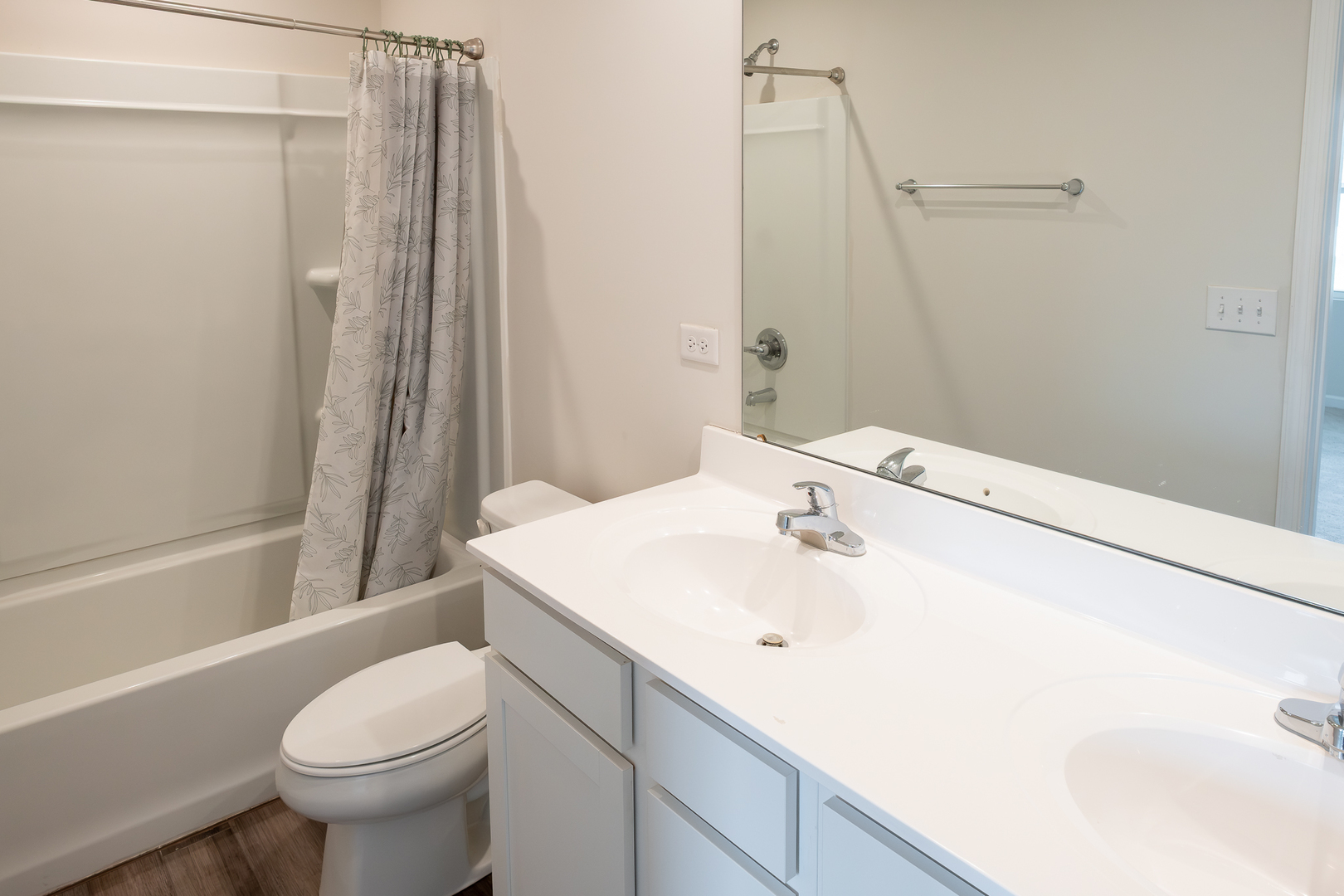 304 Bradford Road Joliet, IL 60433 - Photo 9 of 38