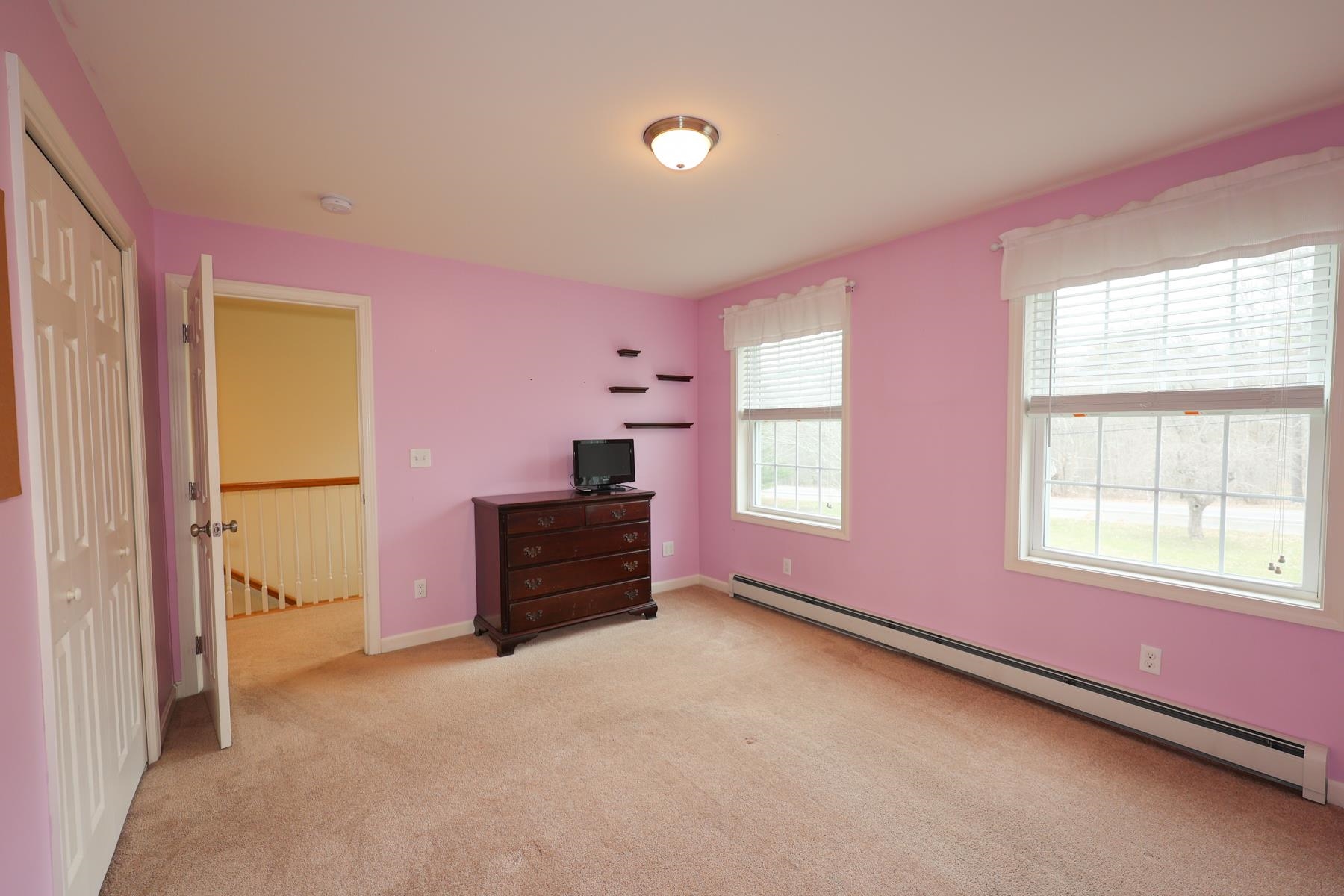 73 Nottingham Road Raymond, NH 03077 - Photo 27 of 37