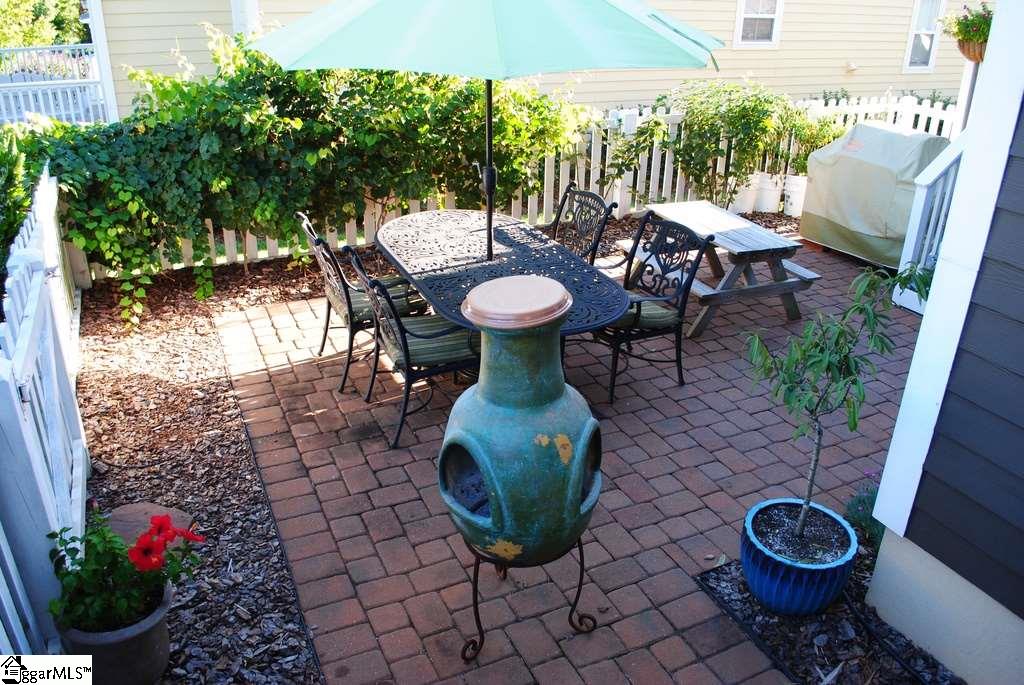210 Ridenour Avenue Greenville, SC 29617 - Photo 32 of 36 Gallery Image 32