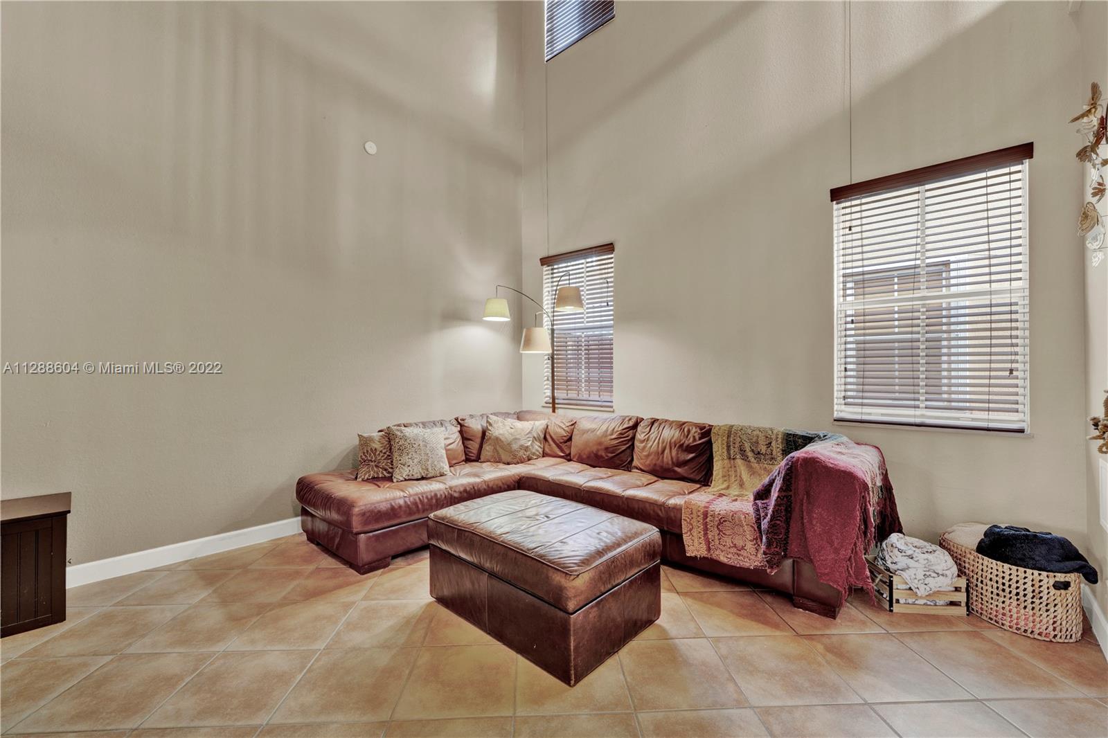 1721 Southwest 151 Road Miami, FL 33185 - Photo 7 of 40 Gallery Image 7