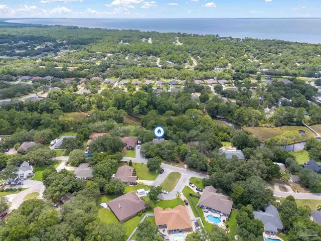 $450,000 | 2857 Avenida De Soto, Navarre, FL 32566