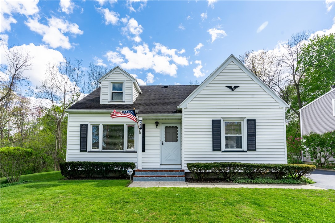 5 Groveland Road Greece, NY 14616 - Photo 1 of 1 Front Entrance