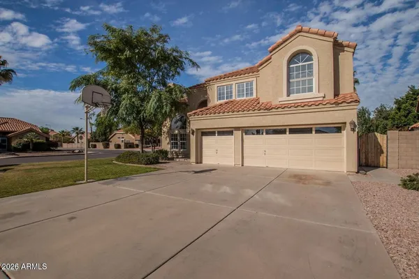 $899,000 | 1300 North Sycamore Court, Chandler, AZ 85224