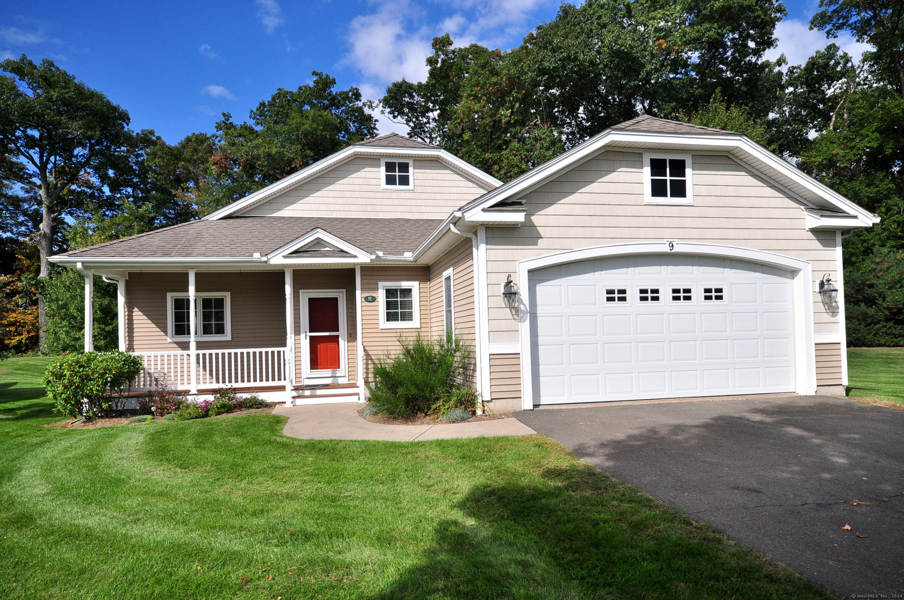 9 Hunter's Ridge Road, Unit 9 Granby, CT 06035 - Photo 1 of 1 Gallery Image 1