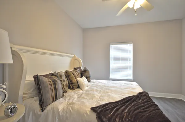 $1,370 | 200 Bainbridge Drive, Unit A, Clarksville, TN 37043