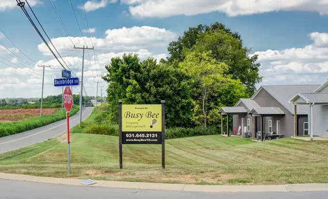 $1,370 | 200 Bainbridge Drive, Unit A, Clarksville, TN 37043